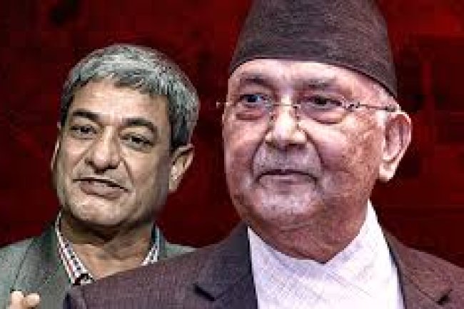 पूर्वप्रधानमन्त्री केपी शर्मा ओली र पूर्व गृह मन्त्री रमेश लेखक पक्राउ —